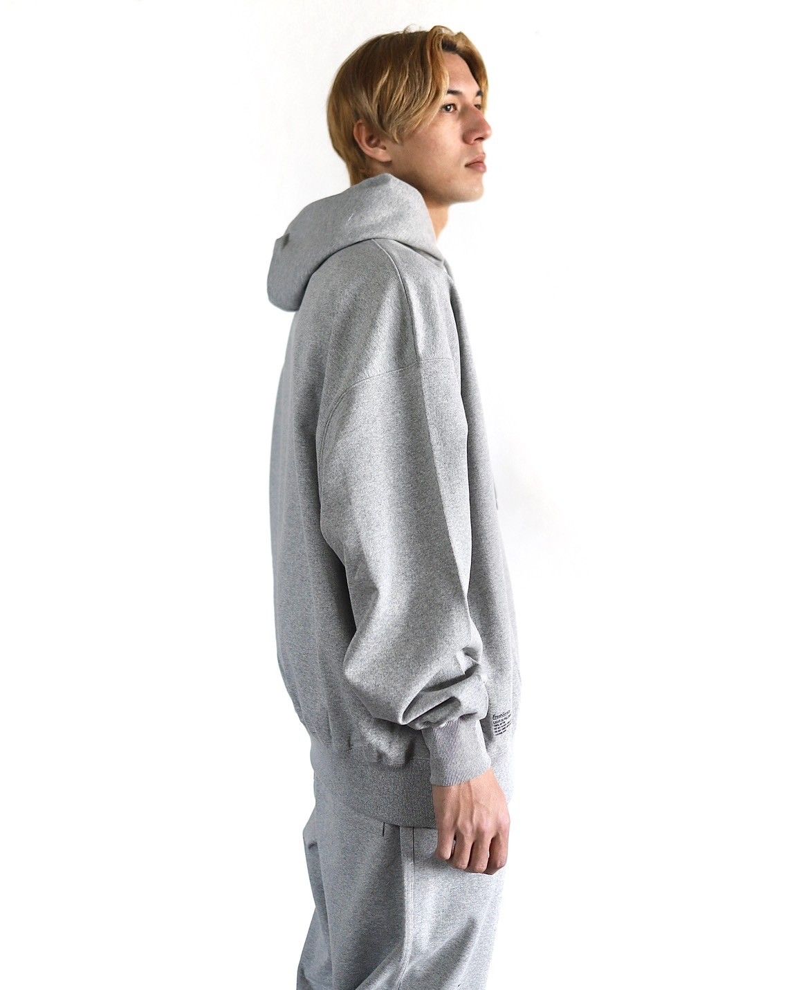 フレッシュサービス 新作 LIGHT OZ PULLOVER HOODIE スタイル 2024.1.20