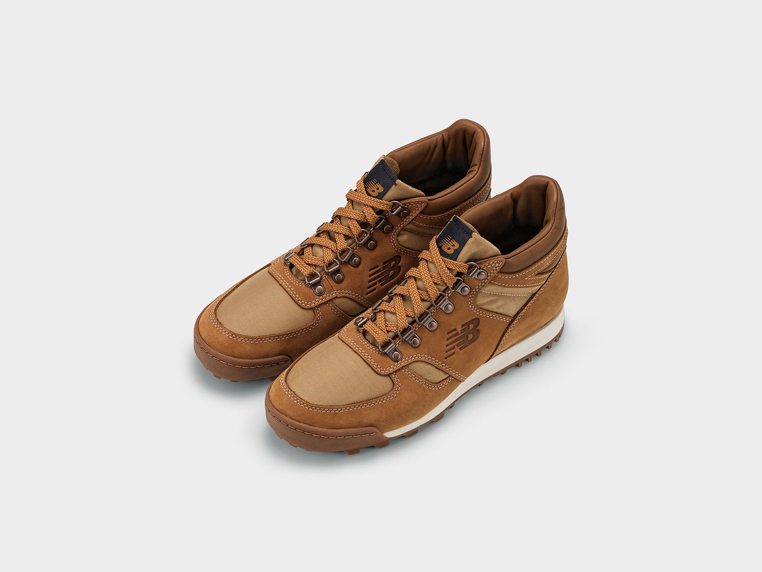 eYe JUNYA WATANABE MAN × New Balance Rainier