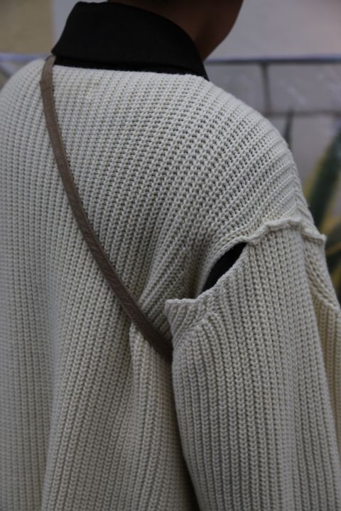 sulvam Slit over knit style 2020.12.27.