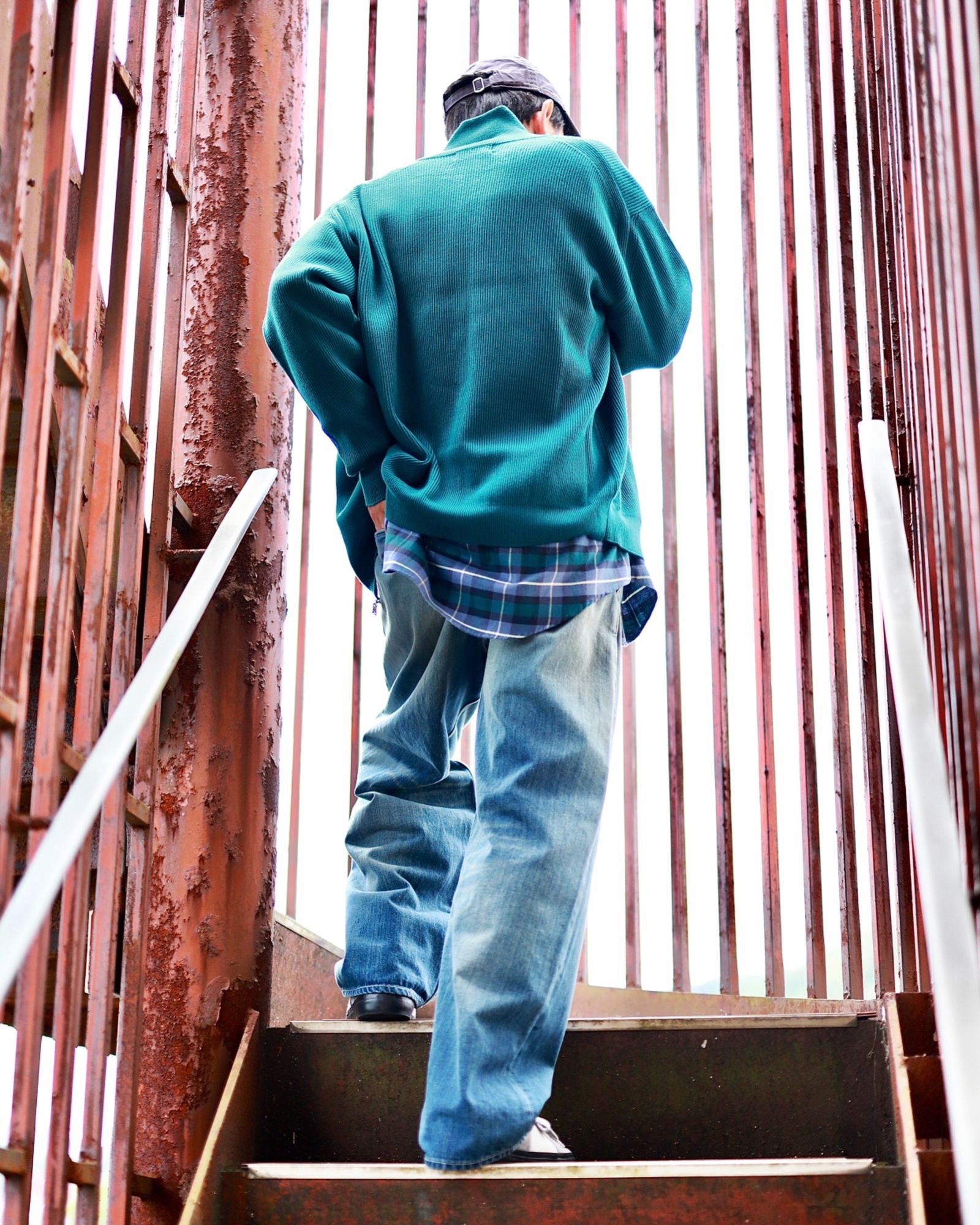 Archive grunge fade damage drivers knit Crewneck