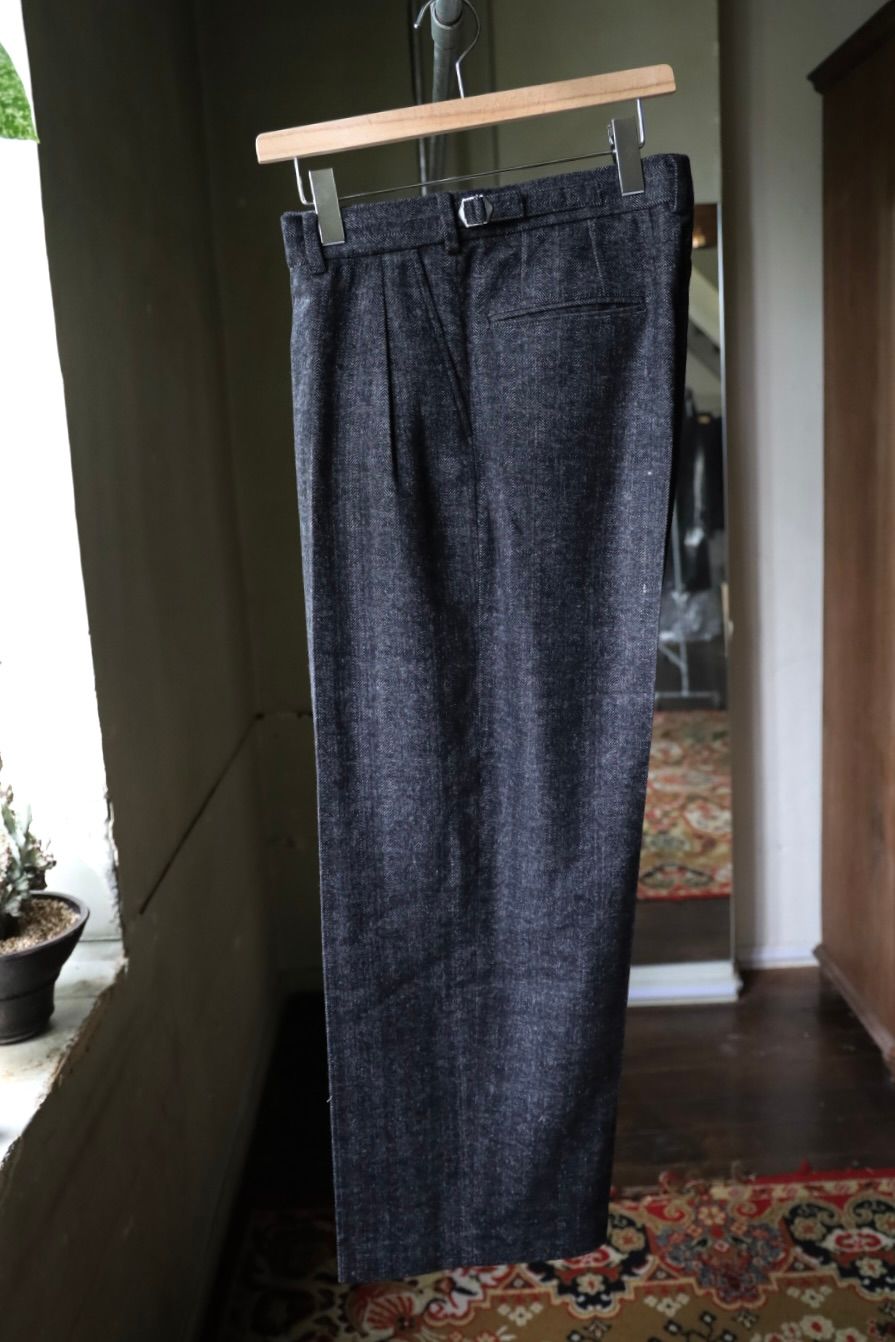 マーカ 26AW SINGLE PLEAT WIDE TROUSERS(M26C19PT01C)HERRINGBONE☆新作発売！