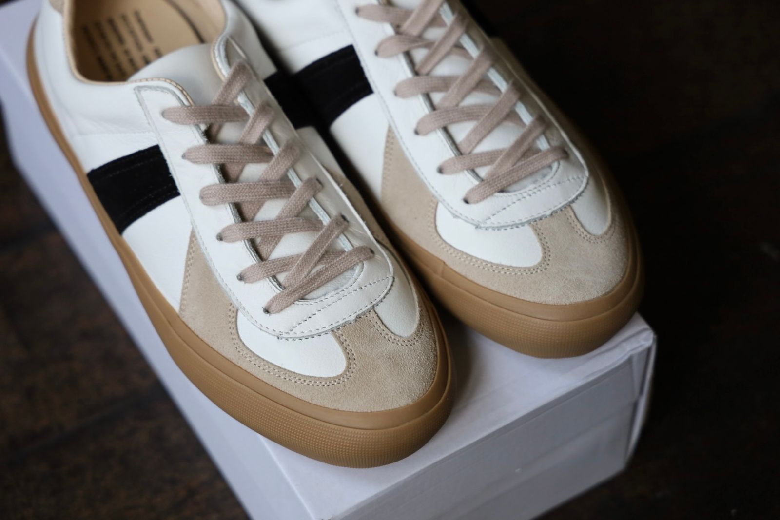 グラフペーパー25AW REPRODUCTION OF FOUND For GP GERMAN MILITARY TRAINER(GU253-90590) WHITE×BLACK
