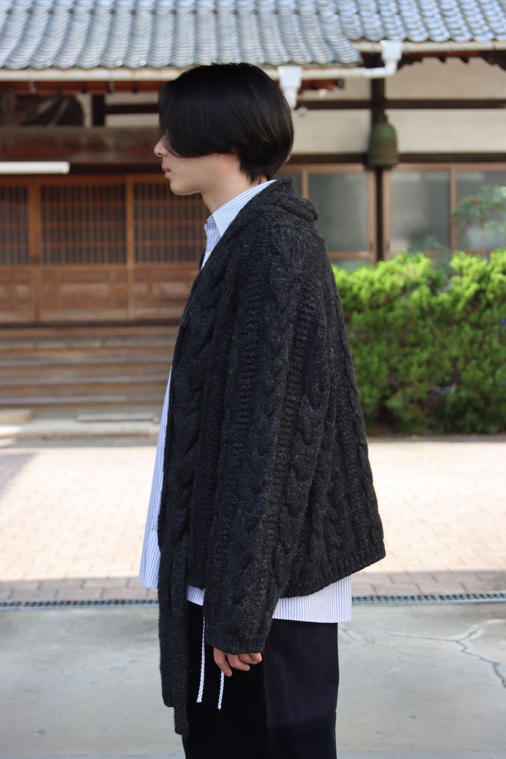 YOKE HAND KNITTING CABLE CARDIGAN(YK21AW0289S) style.2021.10.9.