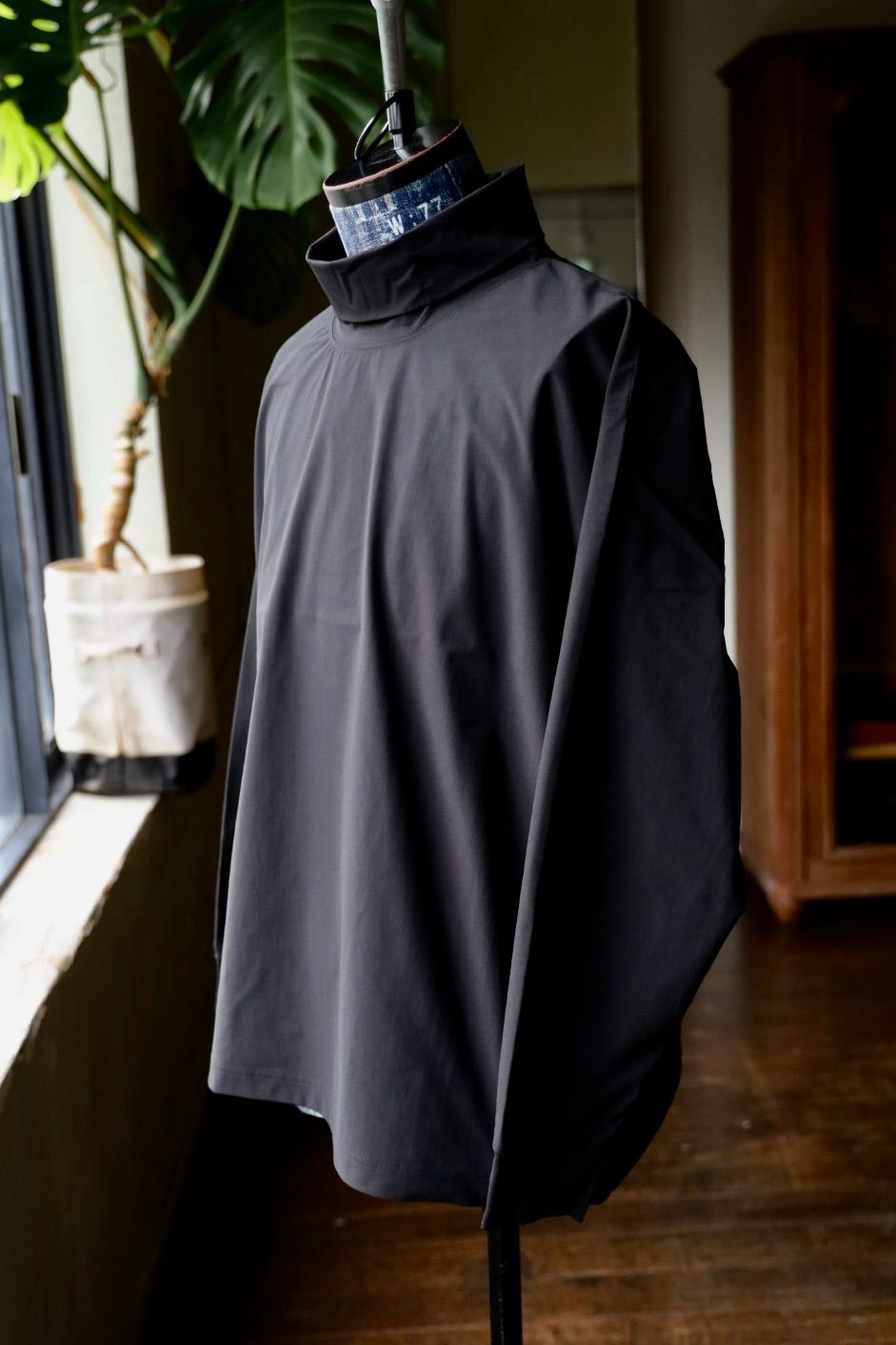 DAIWA PIER39 25FW TECH TURTLE NECK L/S(BE-36025W)BLACK