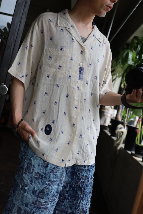 BOW WOW WEATHERVANE BANDANA REMADE SHIRTスタイル