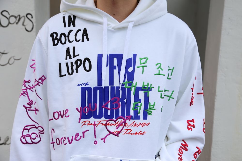 doublet MESSAGE EMBROIDERY HOODIE"WHITE"style.2020.9.12