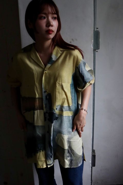 YOKE PRINTED OPEN COLLAR SHIRT"YELLOW"スタイル
