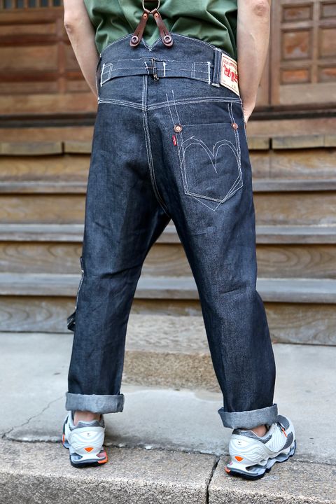 JUNYA WATANABE MAN Levi’s® Wネームサスペンダー付きデニムパンツstyle.2021.2.9.