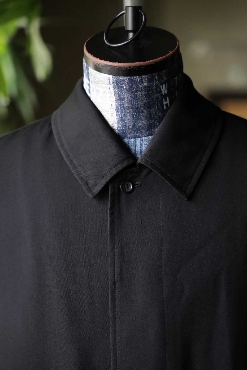 グラフペーパー 25AW Fulled Wool Gabardine Oversized Ball Collar Coat(GM253-10324)BLACK
