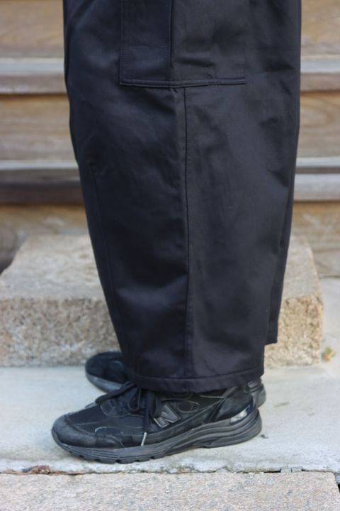 is-ness BALLOON CARGO EZ PANTS style.2023.1.27