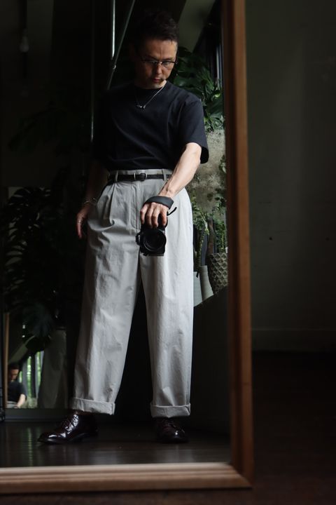 A.PRESSE High Density Weather Cloth Trousersスタイル