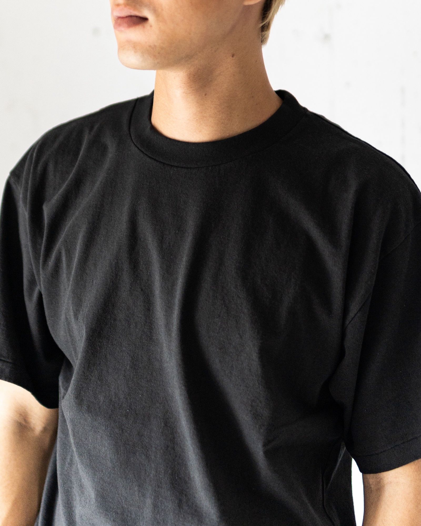 FOUNDOUR SHORTSLEEVETEESHIRT 新作発売！