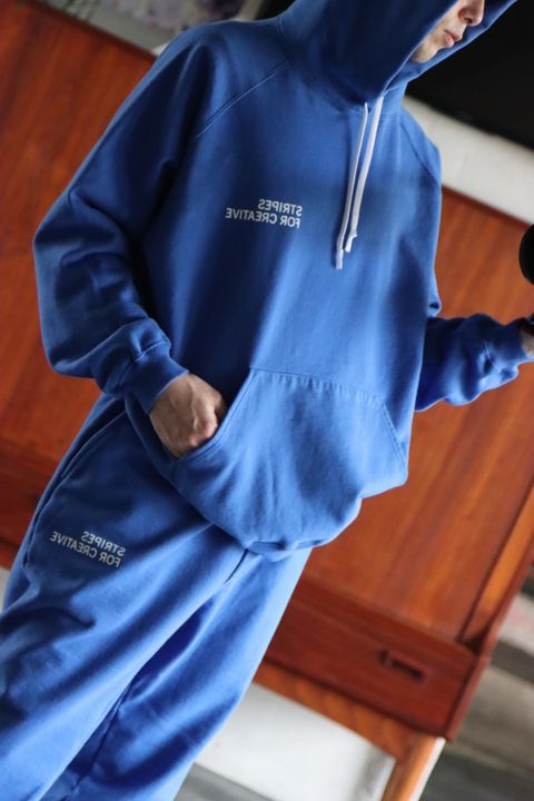 S.F.C RAGLAN HOODIE"BLUE"style.