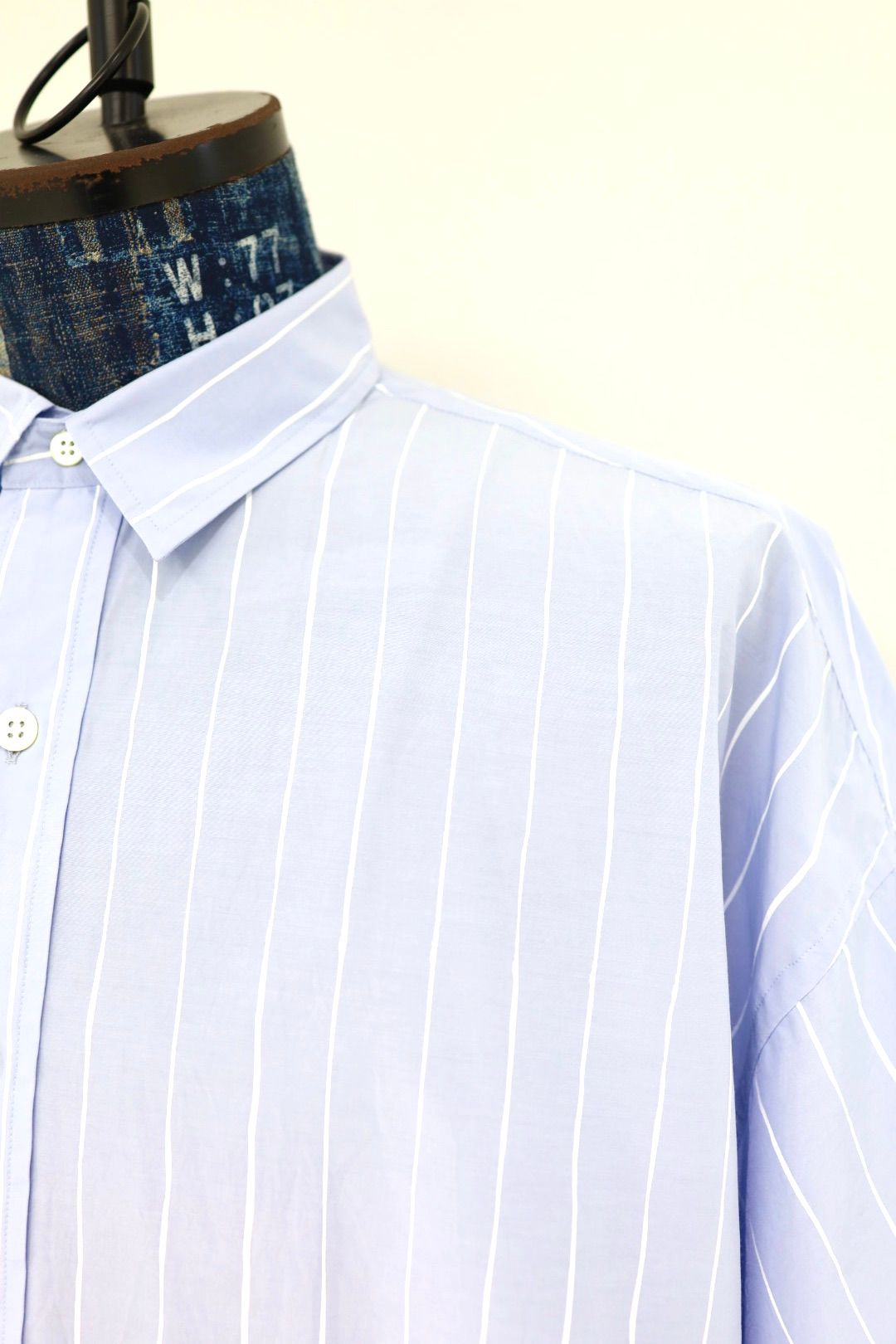 S.F.C 26SS エスエフシー C/N STRIPE SS SHIRT(SFCSS26S08)Sax☆3月20日(金)発売！