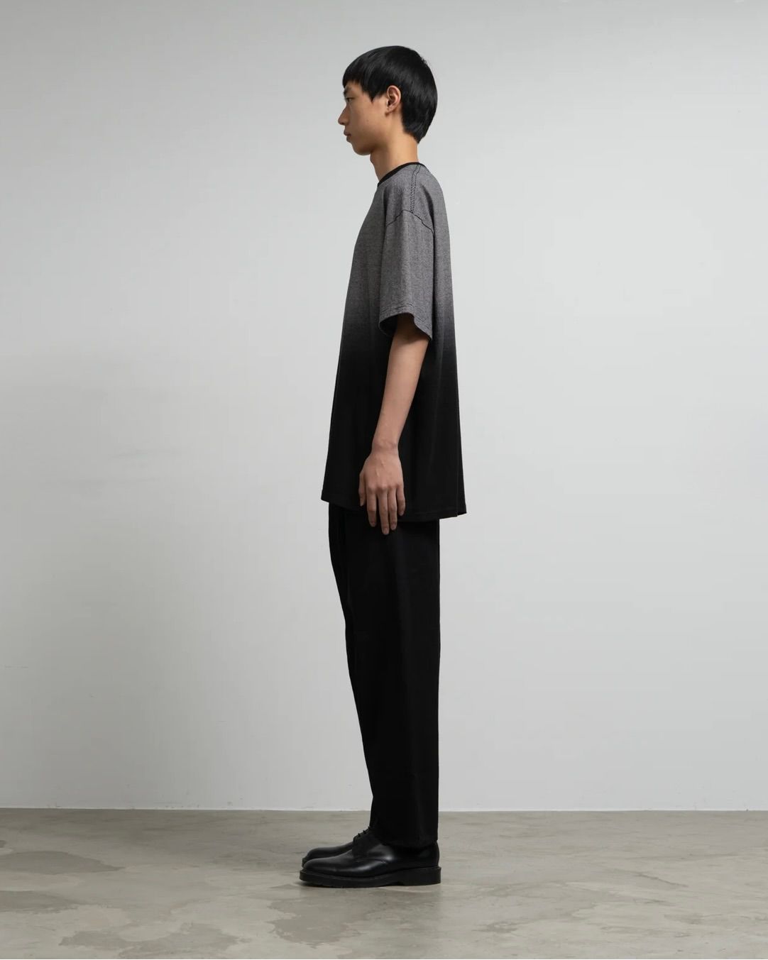 グラフペーパー 25AW Gradient Border S/S Tee(GU253-70512)BLACK☆8月9日(土)発売！