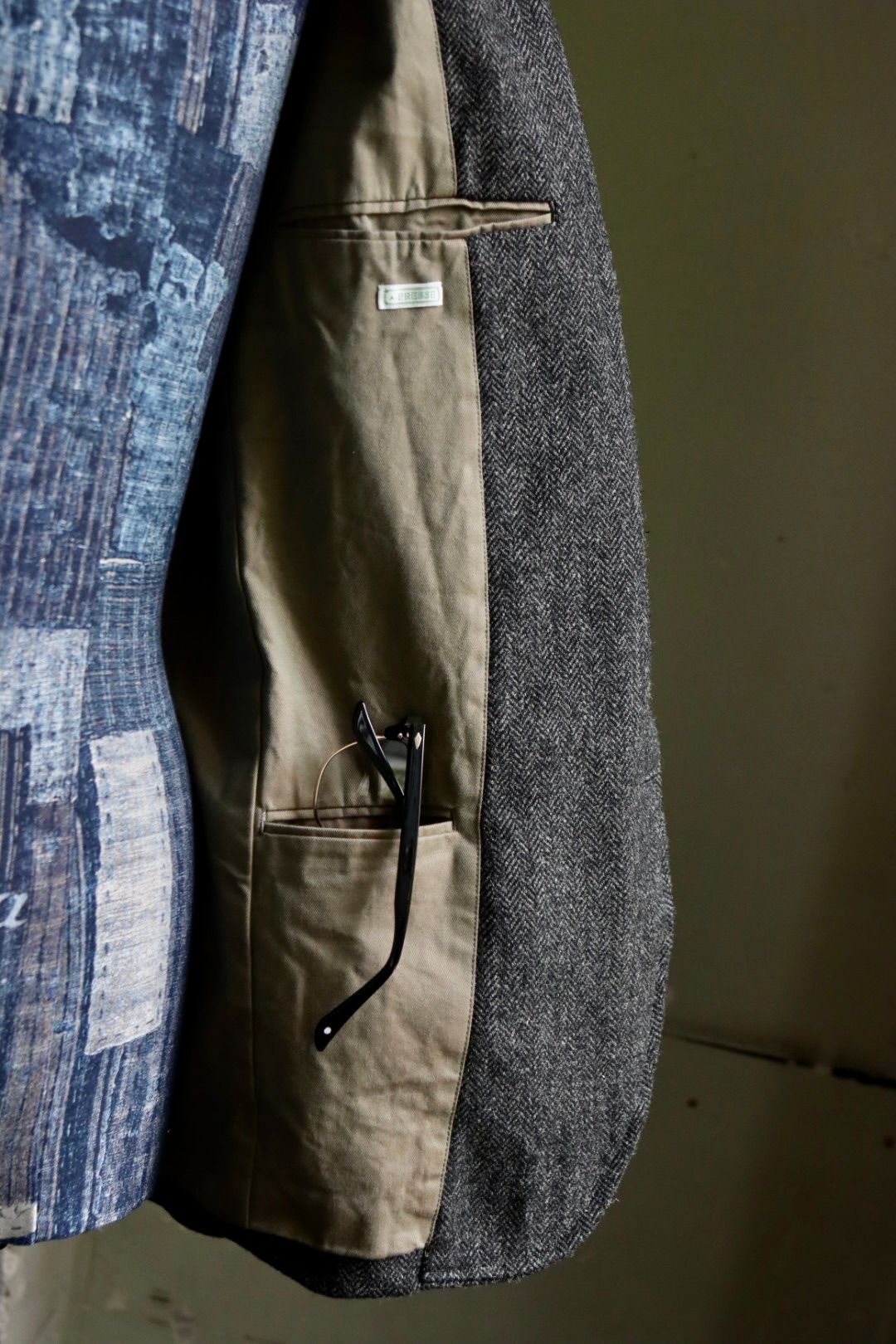 アプレッセ Tweed Tailored Jacket(23AAP-01-18H)CHARCOAL