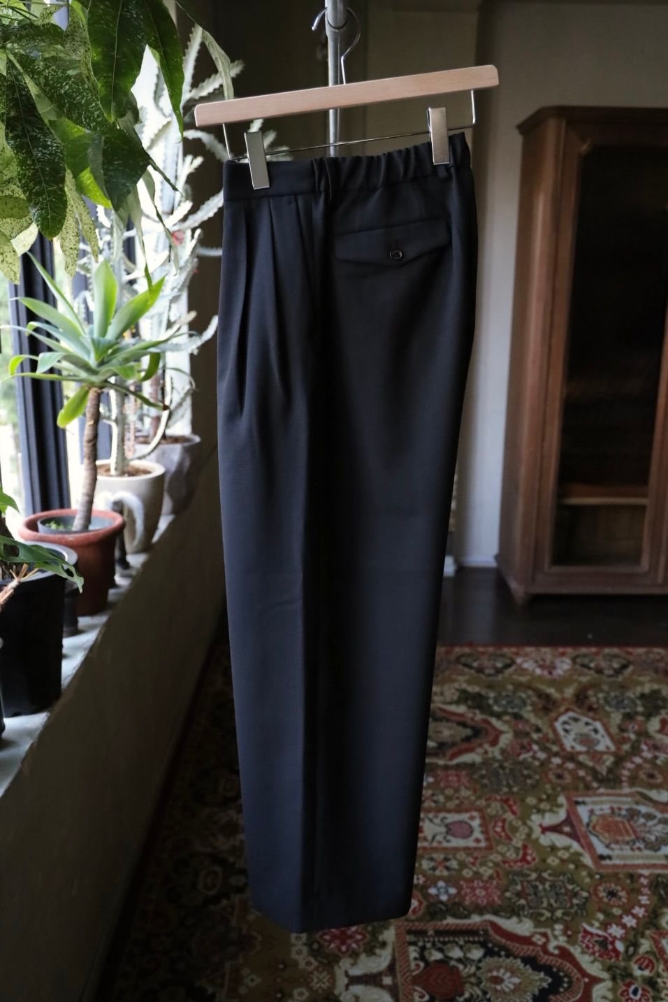 MARKAWARE Organic Wool Survival Cloth® Triple Pleated Wide Trousers(A25C06PT02C)BLACK☆新作発売！