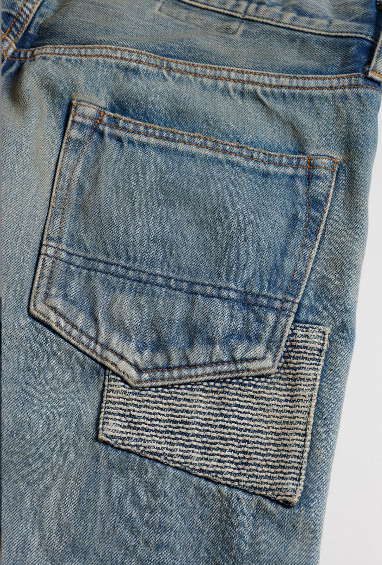ファンダメンタル デニムパンツCLASSIC STRAIGHT DENIM CS121(FA25/MG121)INDIGO