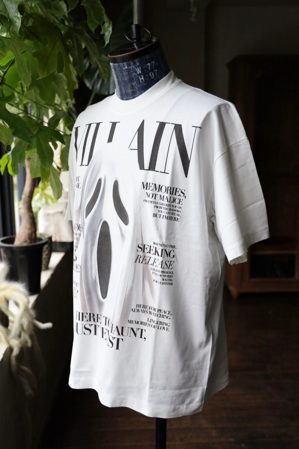 doublet 25AW VILLAIN COVER PRINT T-SHIRT (25AW48CS411)WHITE