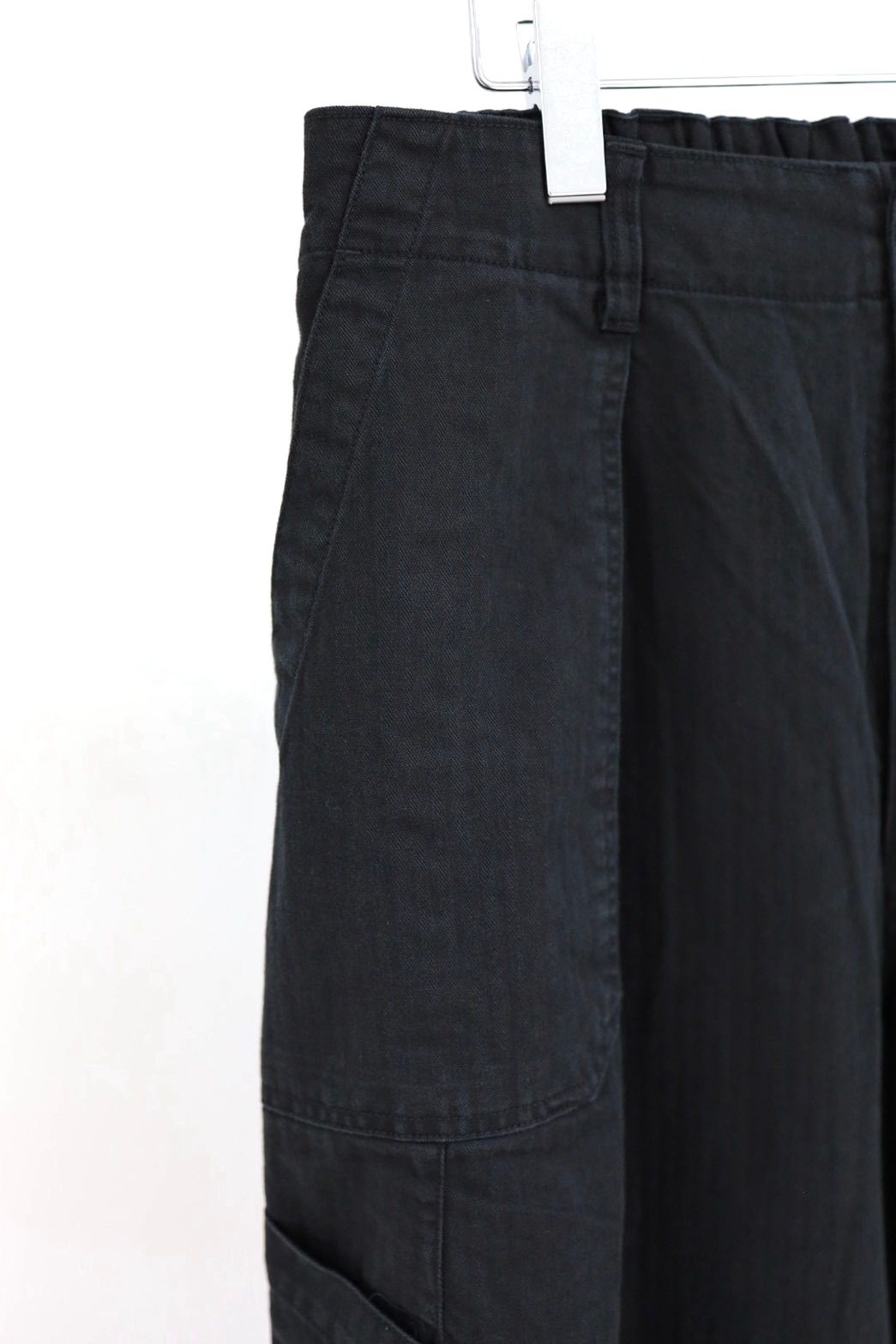 イズネス26AW NU Balloon EZ Pants(26AW_28_1008AWPT02)BLACK☆8月29日(土)発売！