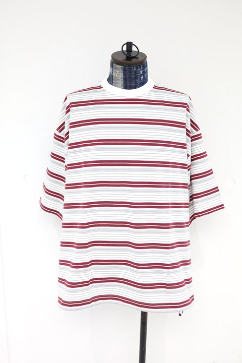 is-ness 26SS Border Balloon T-Shirt(26SS_48_1008SST01-B)WHITE x WINE☆新作発売！