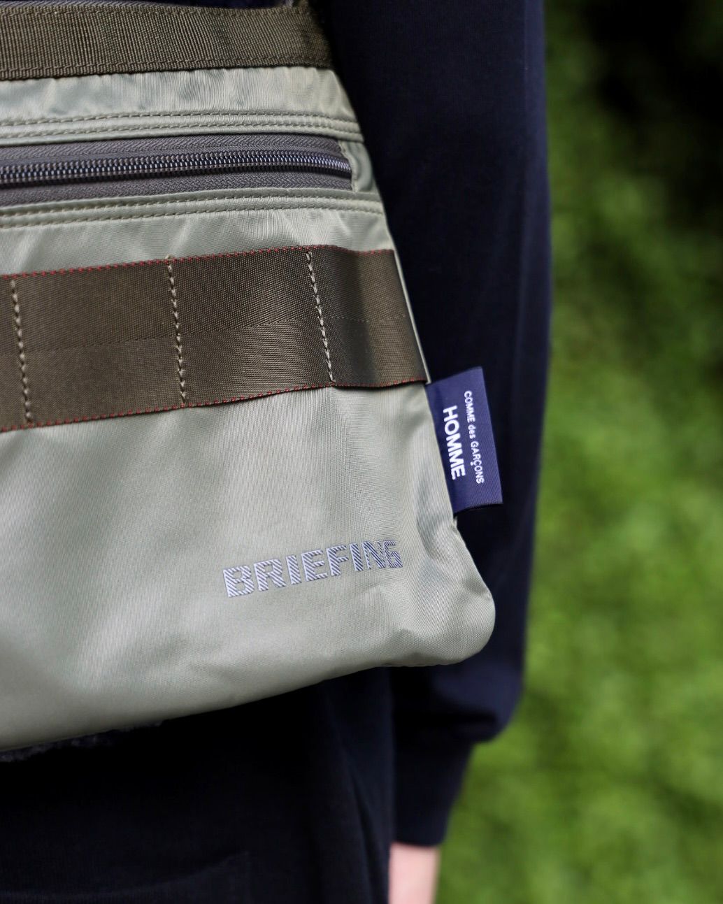 COMME des GARCONS HOMME BRIEFING W-NAME REVERSIBLE SACOCHE x ウールボアフリースベスト