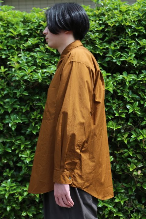 Graphpaper Broad L/S Oversized Regular Collar Shirt(GM212-50110B) style.2021.5.22