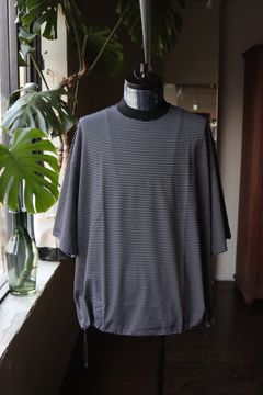 イズネス 24SS BALLOON BORDER SHORT SLEEVE T-SHIRT(Black) style 2024.4.5