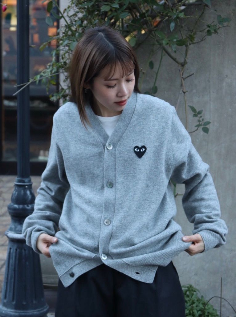 プレイコムデギャルソン PLAY CARDIGAN (Ligth Gray) MEN'S style.2023.1.6
