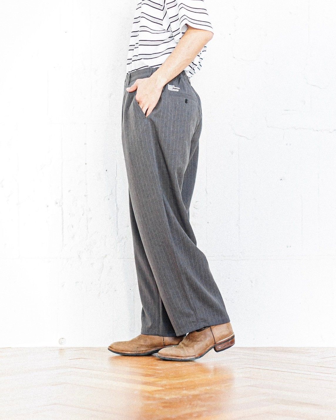 FreshService - フレッシュサービス DRY TROPICAL WIDE TROUSER