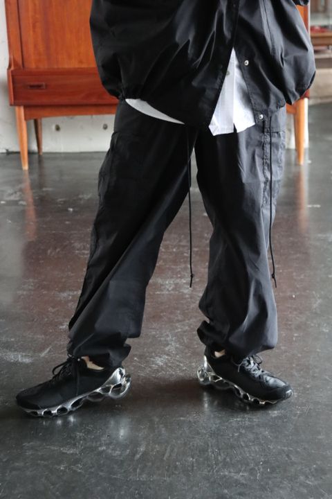 FreshService 22SS SIDE POCKETS STRETCH OVER SHIRT"BLACK"style.