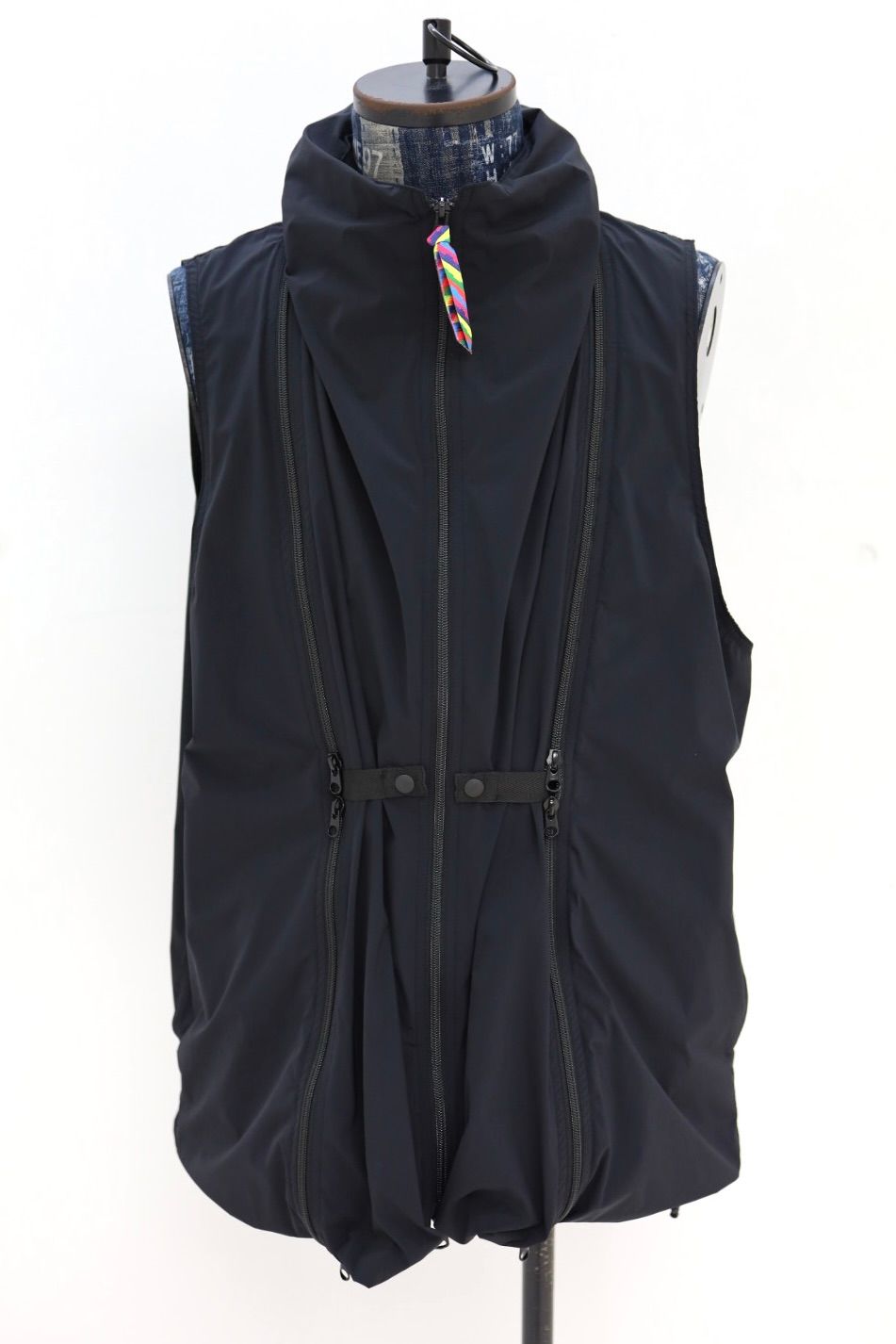 イズネス 26SS Technical Ventilation Vest(26SS_31_1007AWVEST01)BLACK☆新作発売！