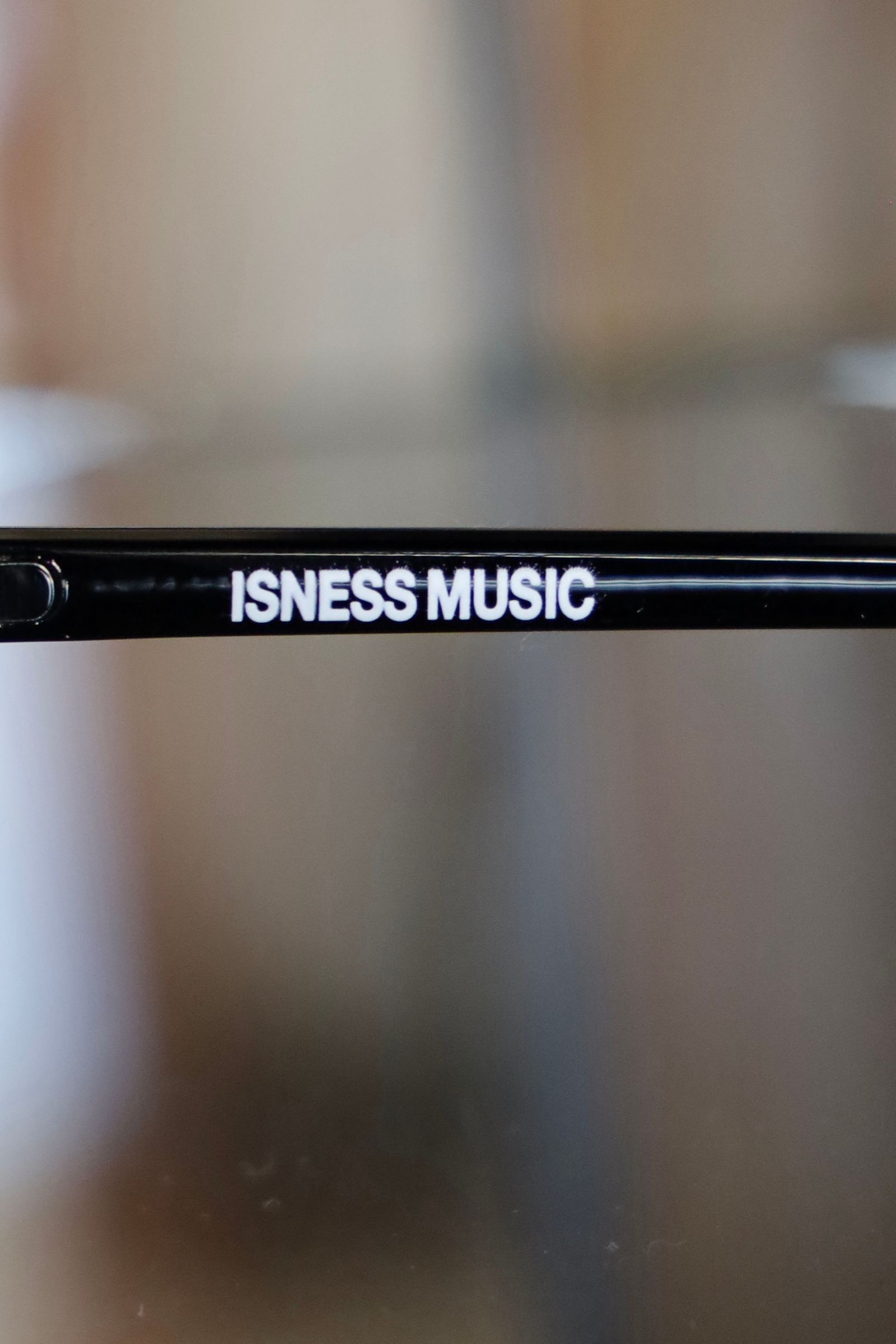 イズネスミュージックサングラス is-ness LARRY SUNGLASSES(BOSTON TYPE)BLACK-BLUE
