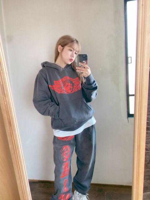 セントマイケル 新作ANGEL HOODIE style.2024.1.12