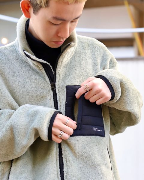 STRIPES FOR CREATIVE FW23 DOWN POCKET PORLATEC JACKETスタイル