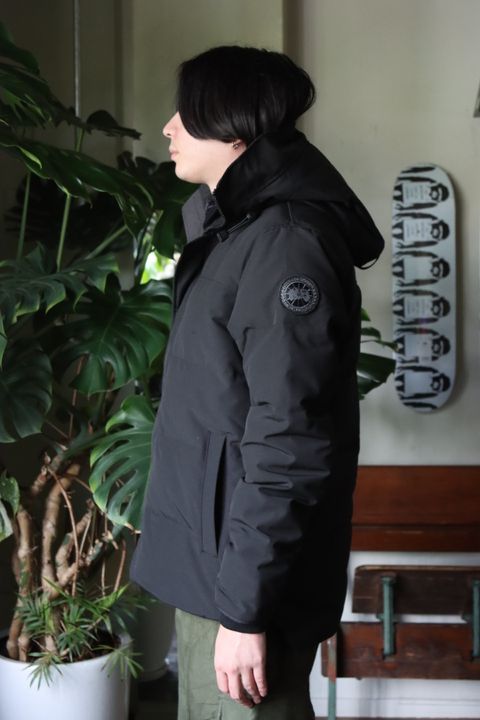 CANADA GOOSE MACMILLAN PARKA BLACK LABEL style.2022.9.11