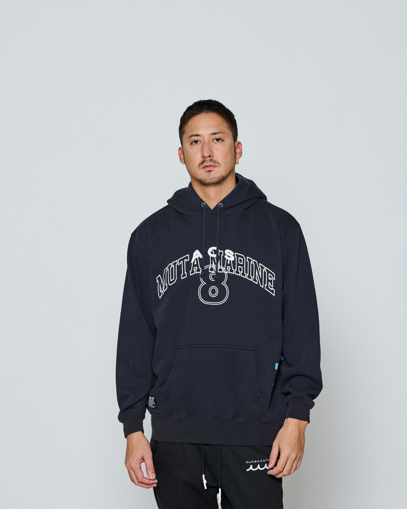 ☆先行予約☆ muta MARINE × ACANTHUS / テストプリントフーディー /パーカー / Test Print Hooded Sweatshirt / NAVY 【MA2656】