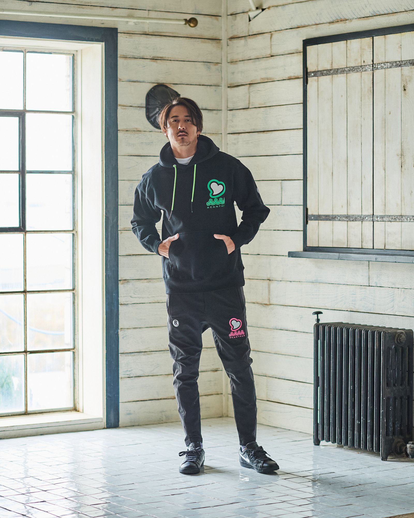 ☆先行予約販売2025年9月下旬～10月下旬頃入荷予定☆ ACANTHUS × muta MARINE / muta sweet muta Hooded Sweatshirts / パーカー / BLACK 【MA2545】