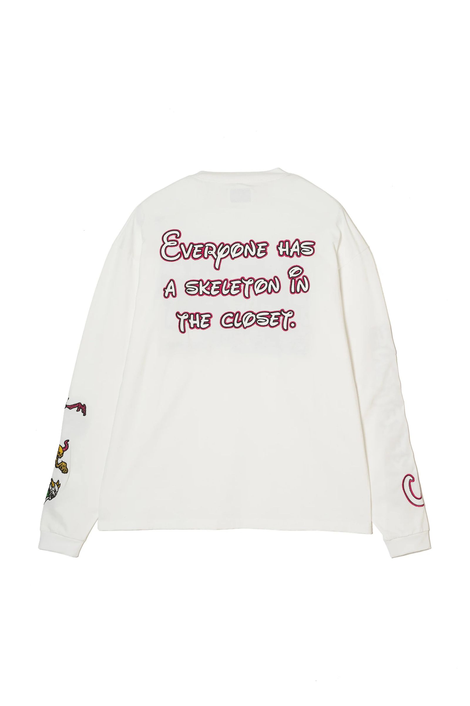 スケルトンズ 刺繍ロンT / A SKELETON IN THE CLOSET EMBROIDERY LONG SLEEVE TEE  / ホワイト [26MY-SLT002]