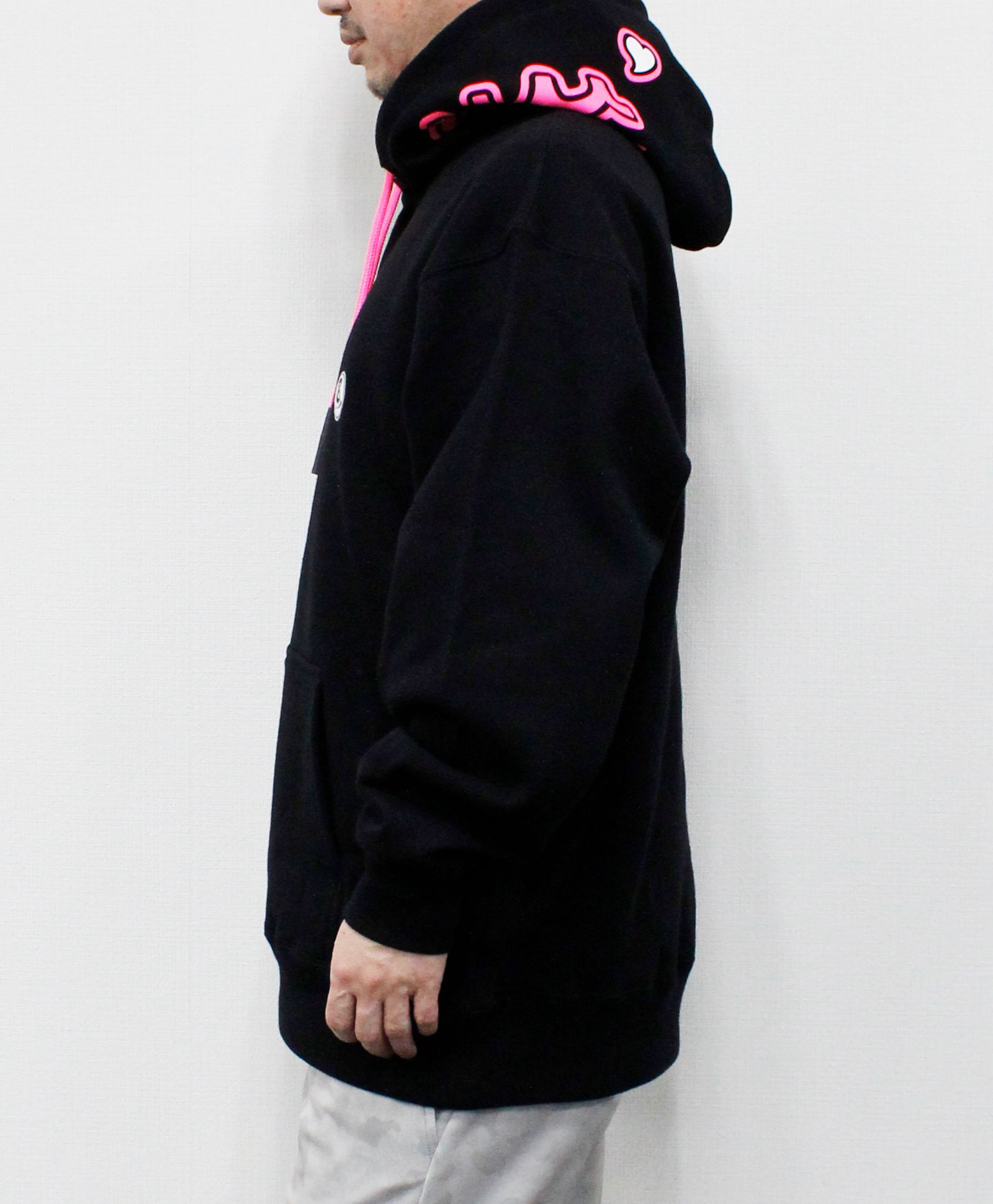 ACANTHUS - ACANTHUS × muta MARINE / muta sweet logo hoodie