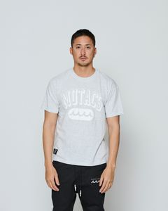 ☆先行予約☆ muta MARINE × ACANTHUS / カレッジロゴTシャツ / Shadow College Logo Tee / GREY 【MA2662】