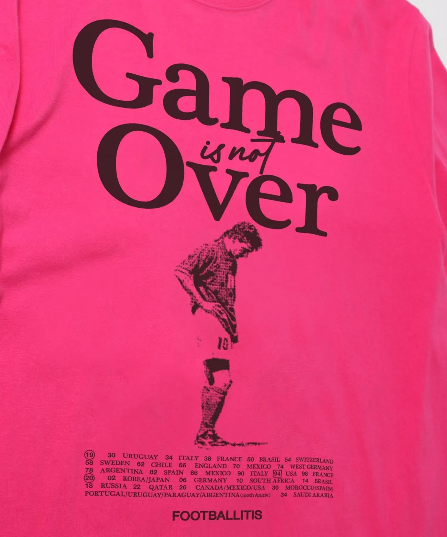 【FOOTBALLITIS】 [GAME OVER] Tシャツ / PINK [251033RB]