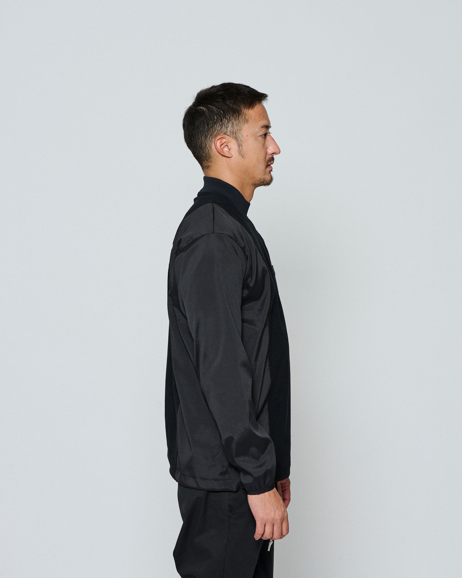 ☆先行予約☆ muta MARINE × ACANTHUS / モックネックロングスリーブトップ / Split Mockneck L/S Top / BLACK 【MA2658】