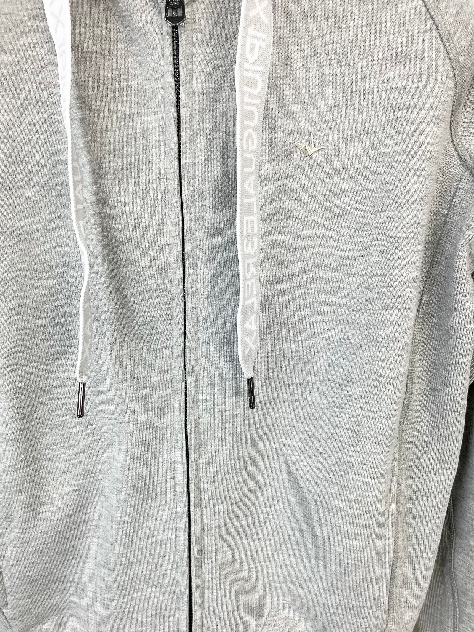 HOOD EMBOSSED LOGO HOODIE / エンボスロゴ ジップパーカー / グレー【USO-26063】