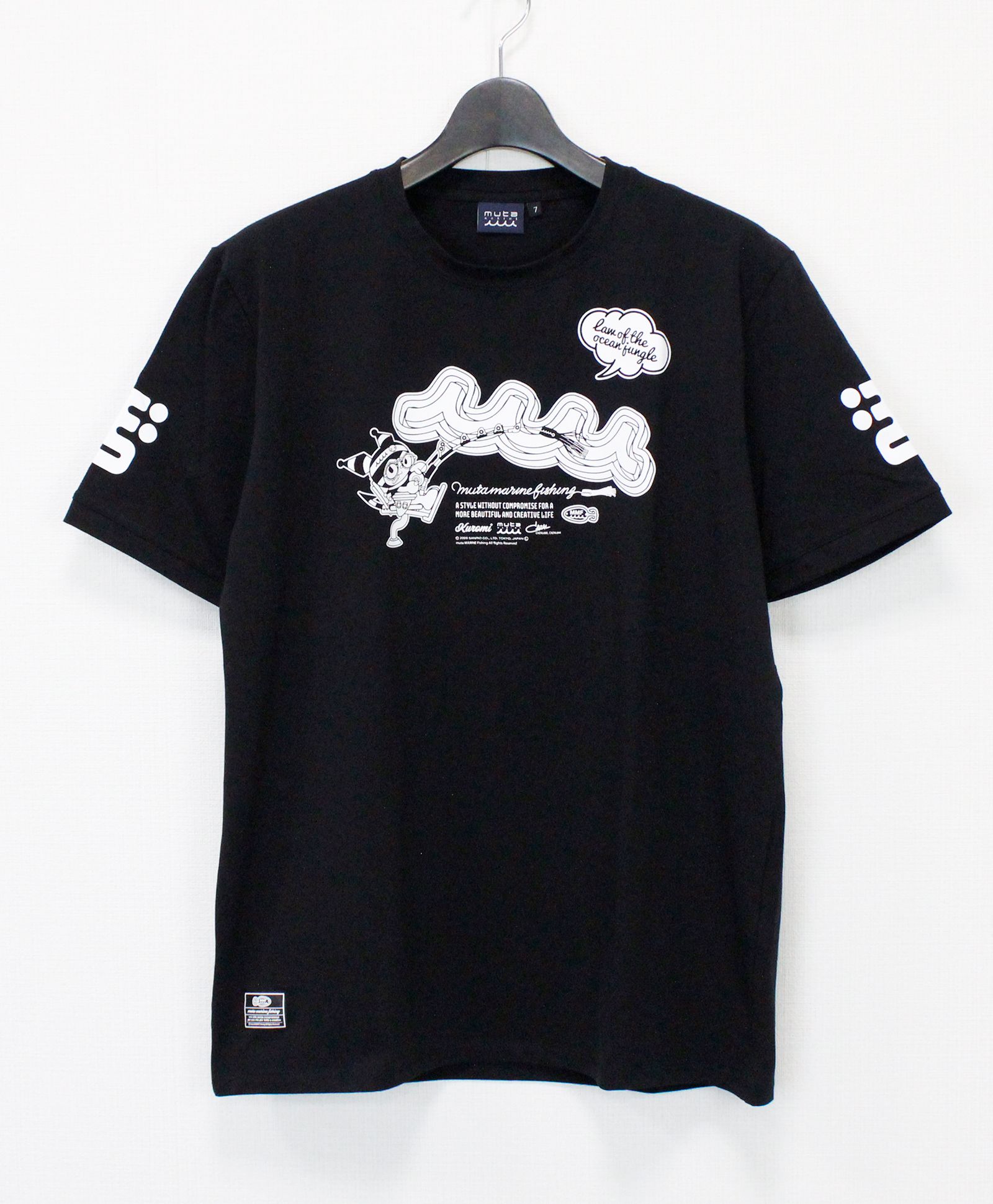 muta - Kuromi × muta MARINE Fishing ストレッチTシャツ / ホワイト