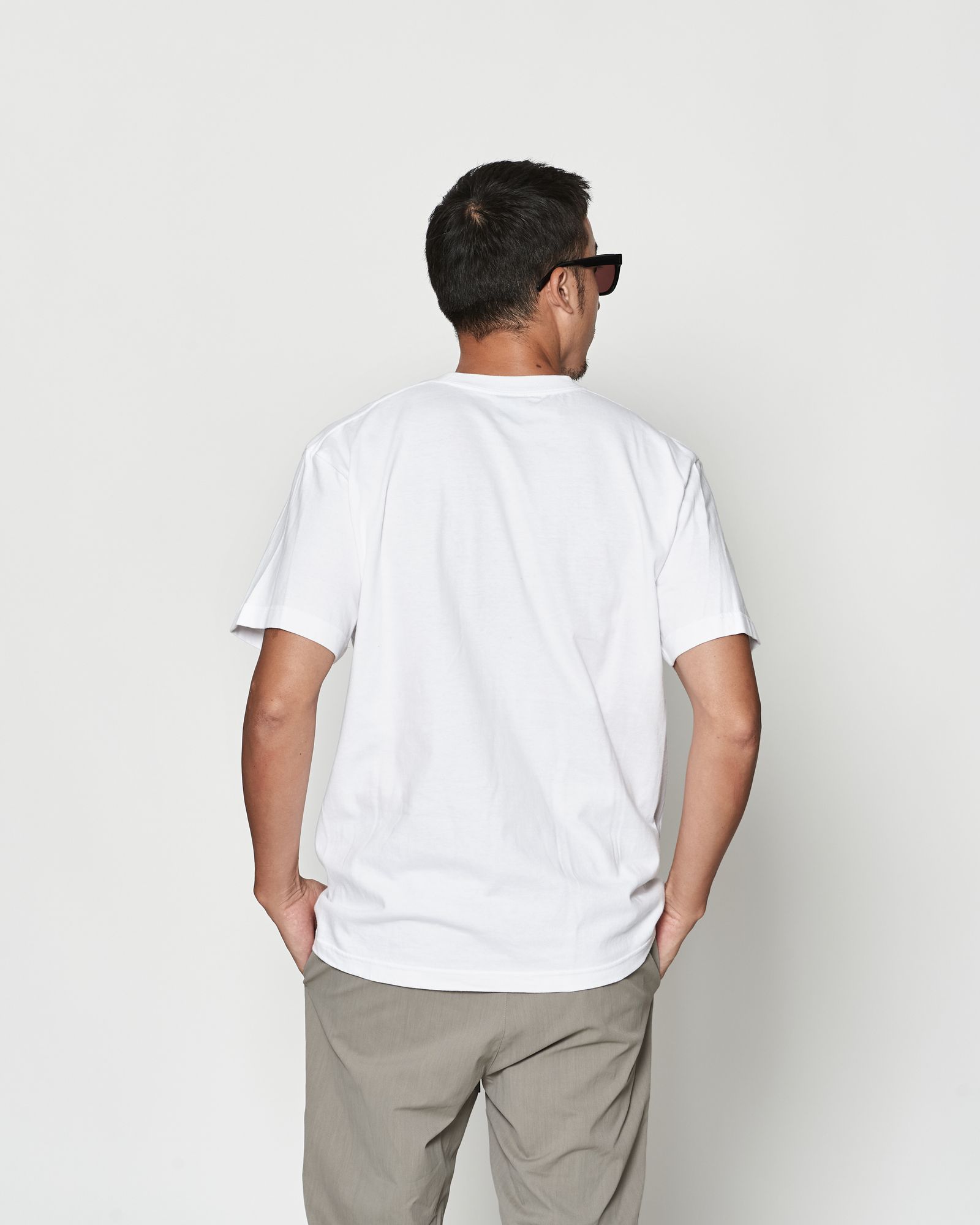 ☆先行予約☆muta MARINE × ACANTHUS  / フォイルプリントロゴTシャツ / Foil Print Wave Logo Tee / WHITE 【MA2621】