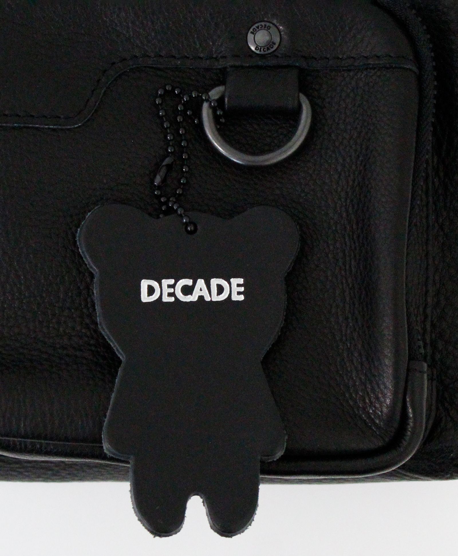 オイルドカウレザー・ボディバッグ / ブラック / Oiled Cow Leather Square Body Bag  / B - Black【DCD-01255】