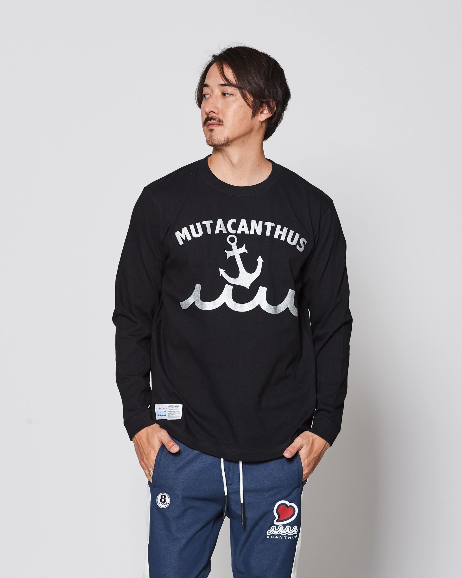 完売前に【muta MARINE×ACANTHUS】トロンプ・ルイユ加工 ロンT ACANTHUS x muta MARINE Ringer Logo knit [全3色] – muta