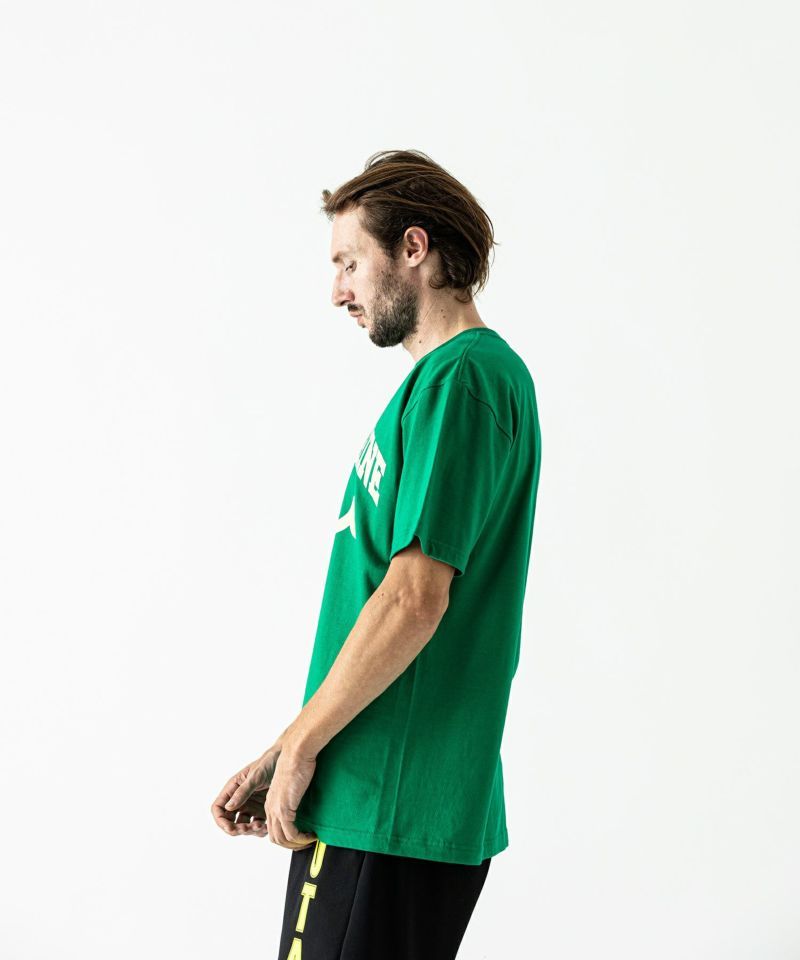 ACANTHUS x muta MARINE / muta College Logo Tee / カレッジロゴTシャツ / GREEN