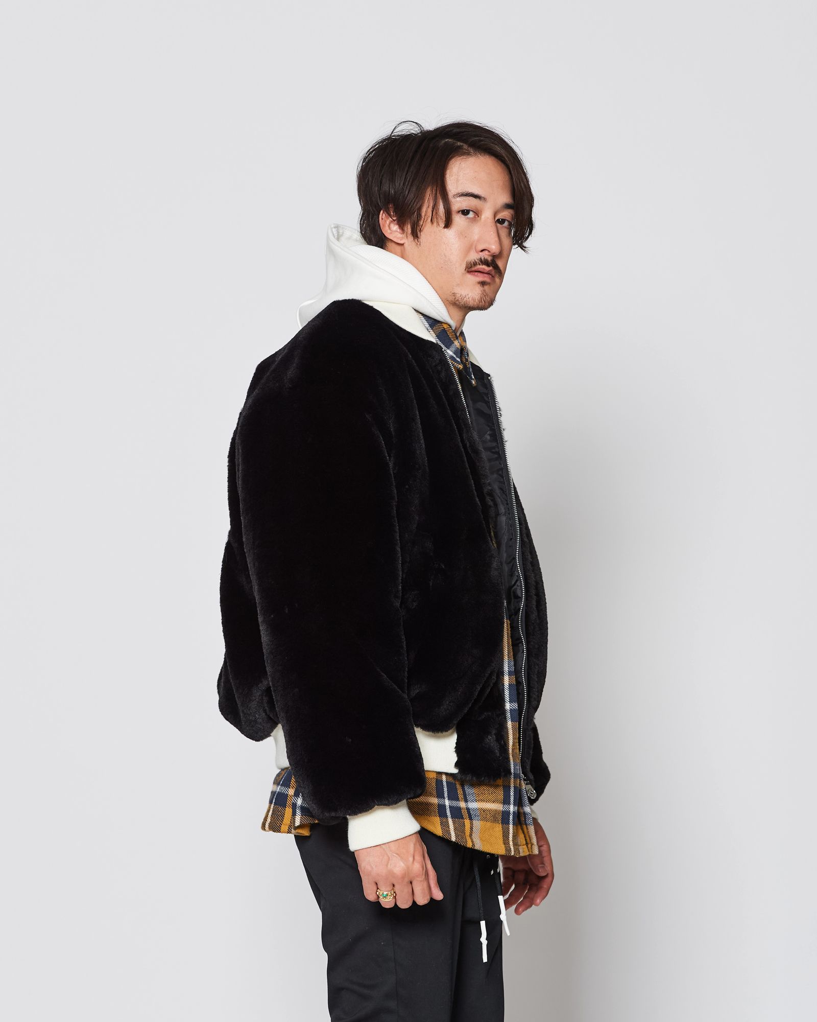☆先行予約販売2025年11月中旬～12月中旬頃入荷予定☆ ACANTHUS × muta MARINE / muta Faux Fur Bomber Jacket  / ファーボンバージャケット / BLACK 【MA2530】